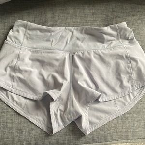 Lululemon speed up 2.5 size 0 light purple athletic shorts